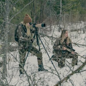 1500x1500 Lifestyle Photo 315001 Talos Spotting Scope 20-60x80 45 Degree